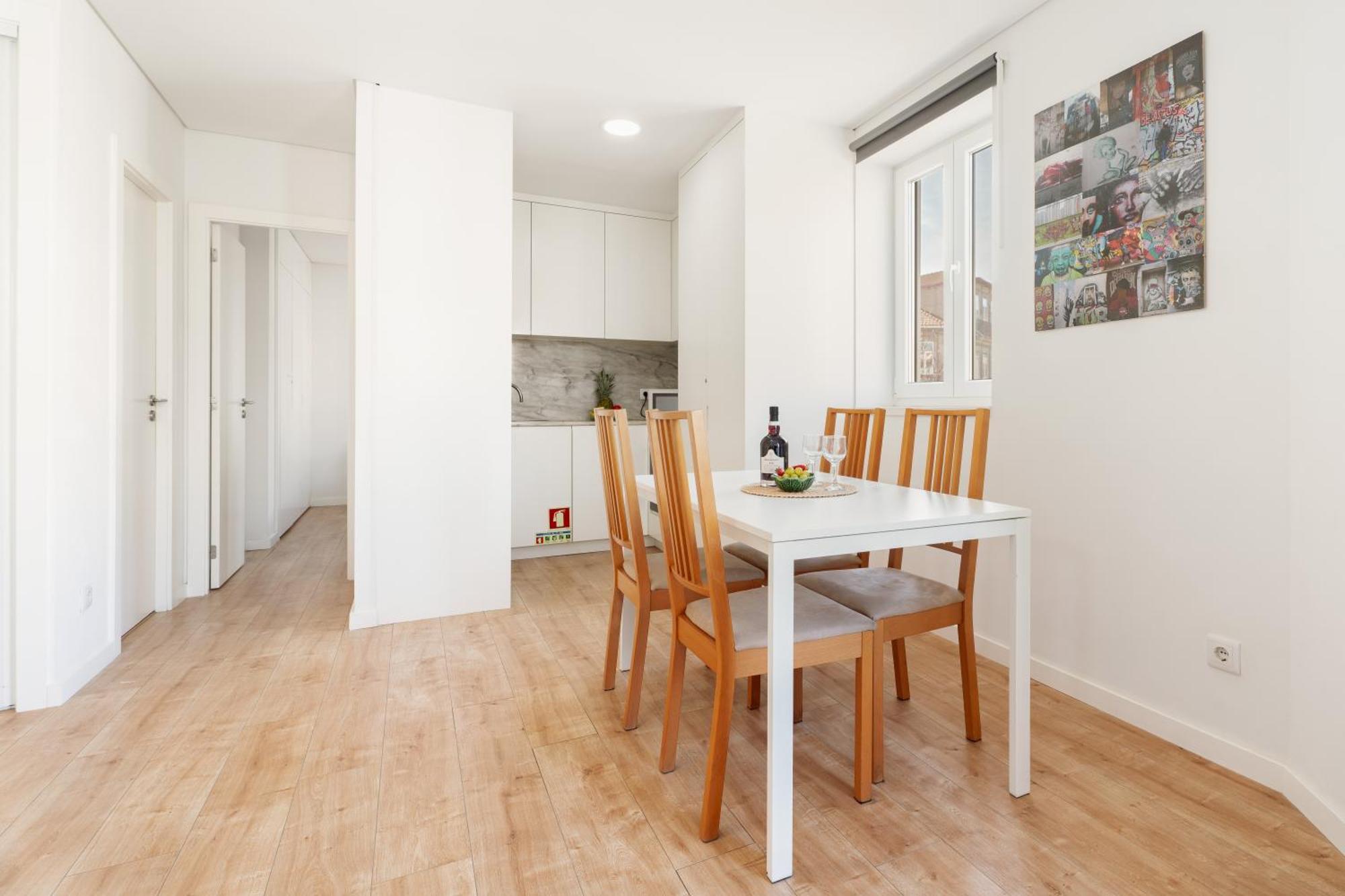 Host Wise - Flat W Free Private Parking - Bright & Cozy Apartman Porto Kültér fotó